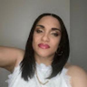 Meet your Posher, Jeniris